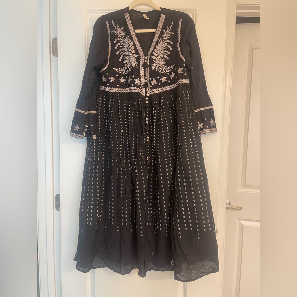 pakistani embrodiered pishwas